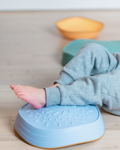Leitfaden für TUMLE TRÆDESTEN™ – Vom Baby zum beweglichen Kleinkind